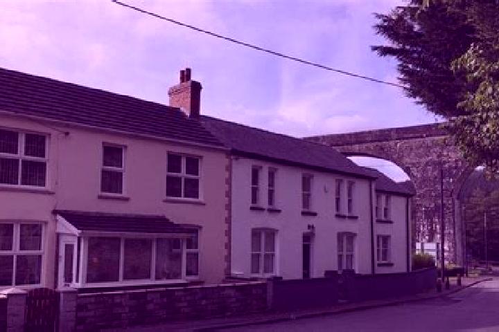 escort Pont Rhyd-y-cyff