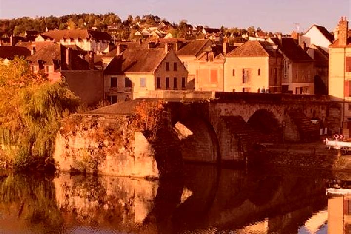 escort Pont-sur-Yonne