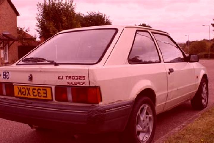 escort Poplar