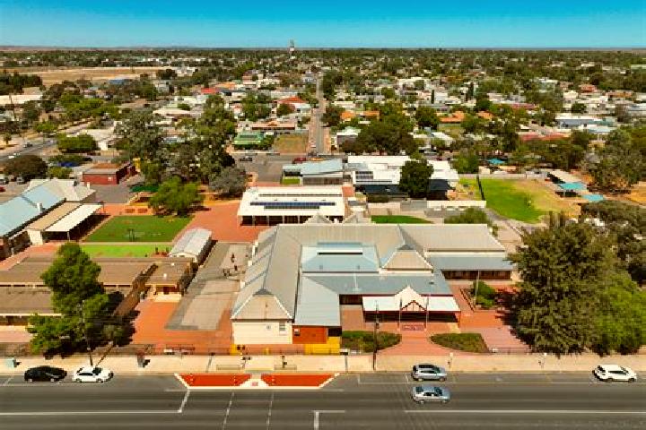 escort Port Pirie West