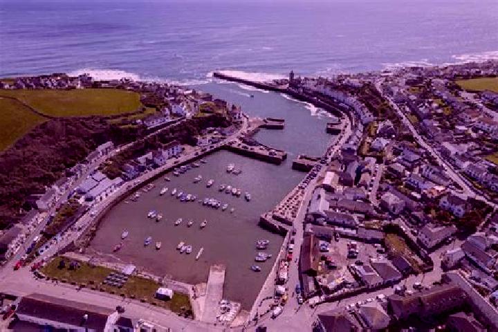escort Porthleven