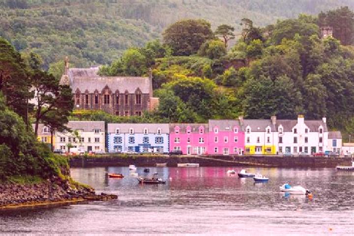 escort Portree