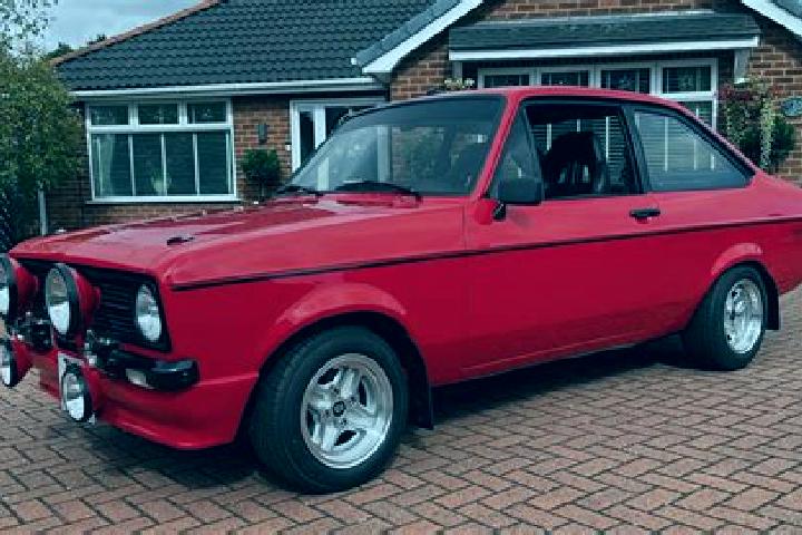 escort Powderly