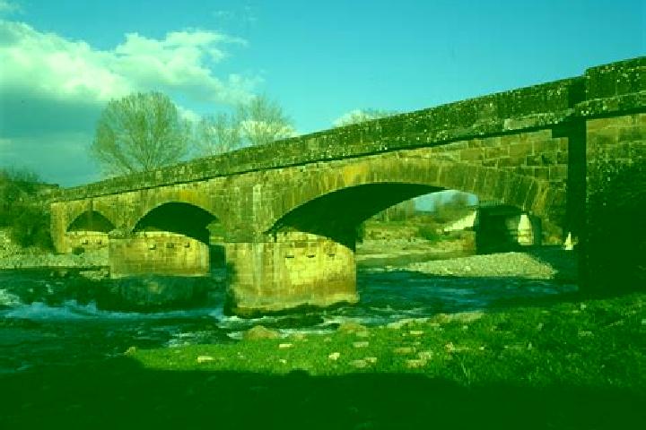 escort Puente la Reina de Jaca