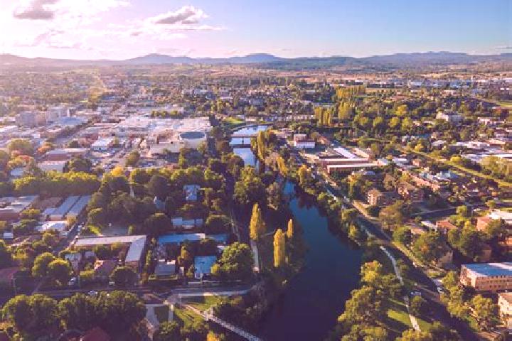 escort Queanbeyan