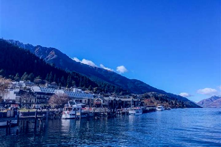 escort Queenstown