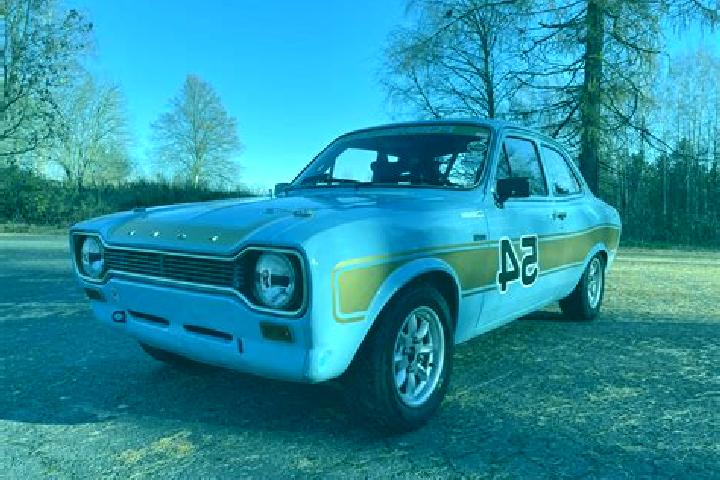 escort Race Course