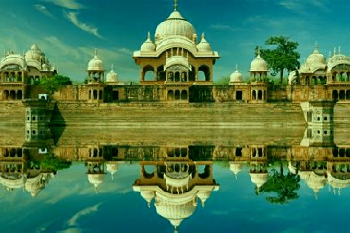 escort Radhakund