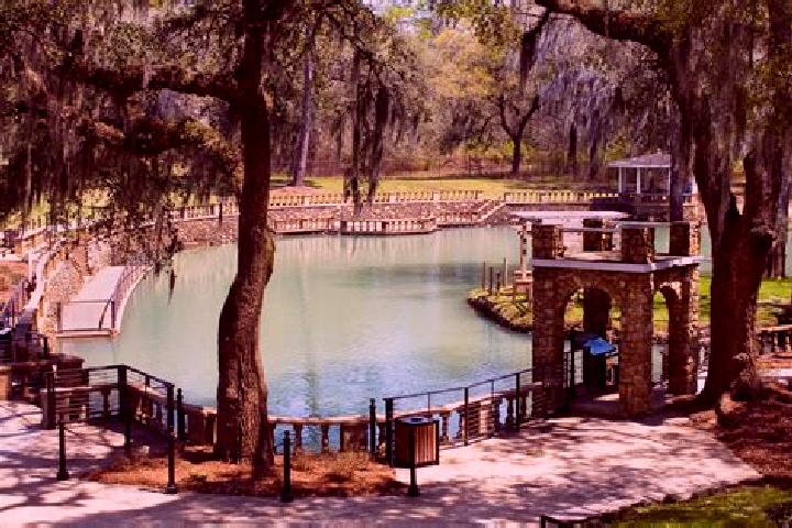 escort Radium Springs