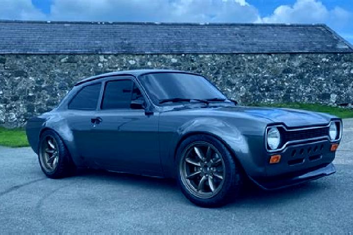escort Radstock