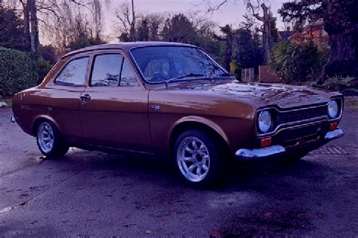 escort Raentaemaeki
