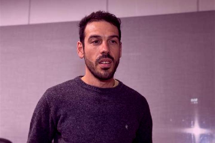 escort Rafael Perazza