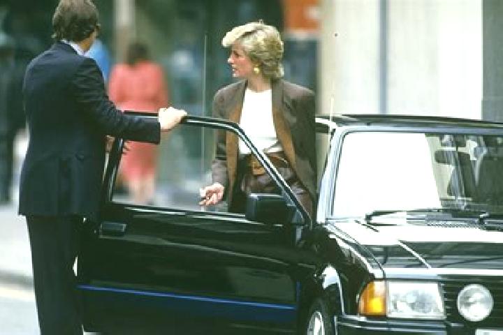 escort Raffingora