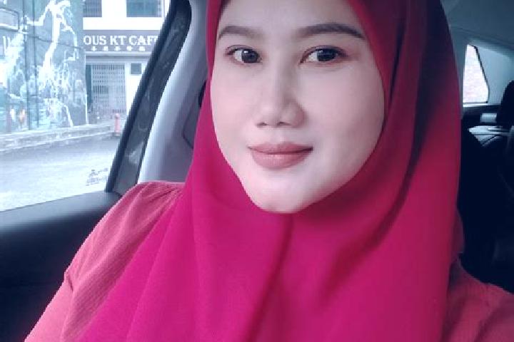 escort Rahimah
