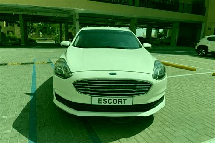 escort Ra s al Ayn
