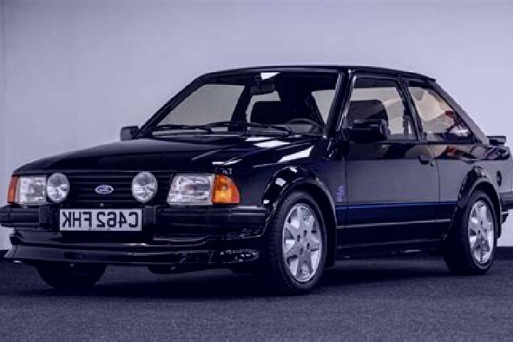 escort Regenstauf