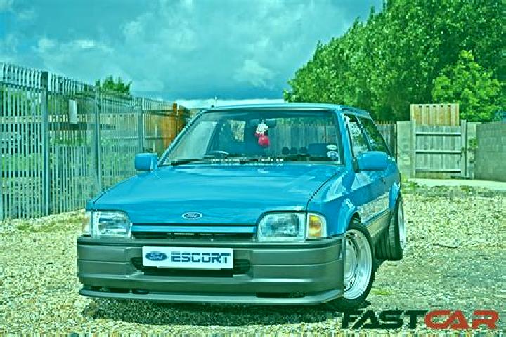 escort Rennau