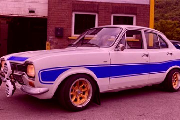 escort Roetha
