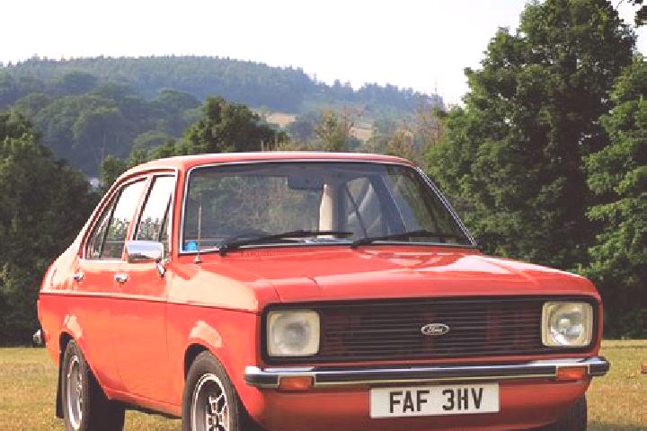 escort Rolvenden