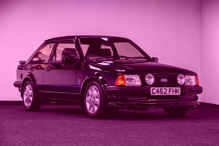 escort Roodeschool