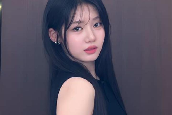 escort Rora Timur