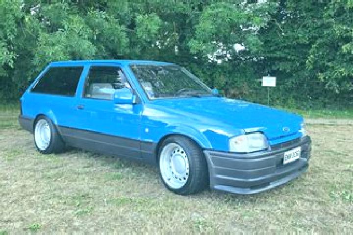 escort Rowley Regis