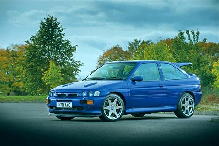 escort Roydon