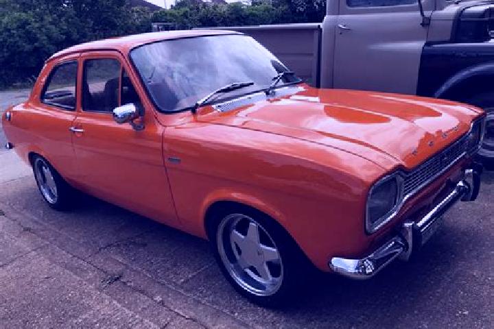 escort Rudeni