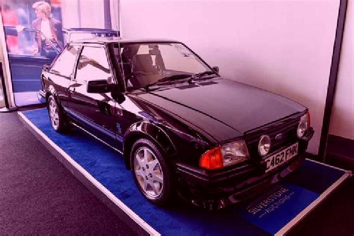 escort Rupea