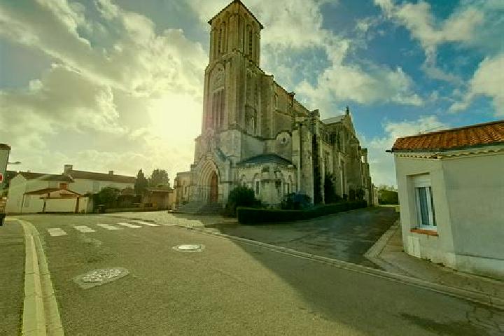 escort Saint Julien