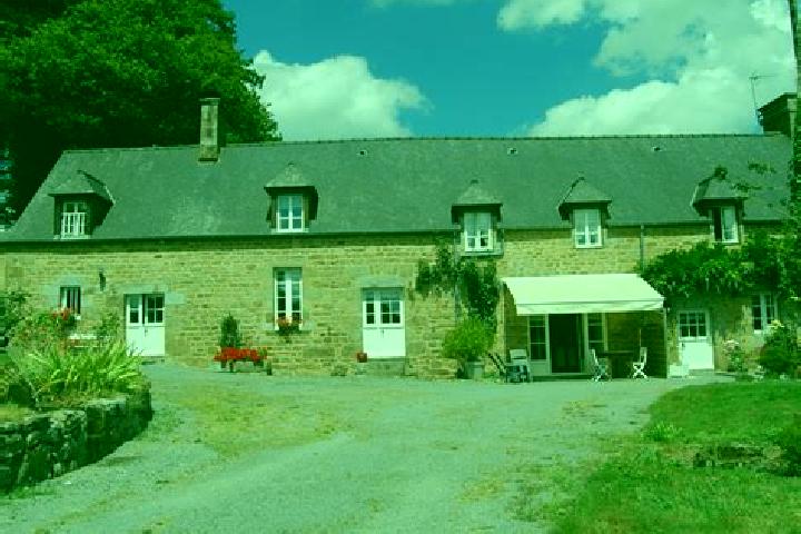 escort Saint-Sauveur-des-Landes
