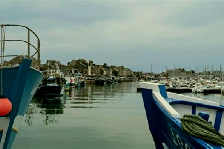 escort Saint-Vaast-la-Hougue