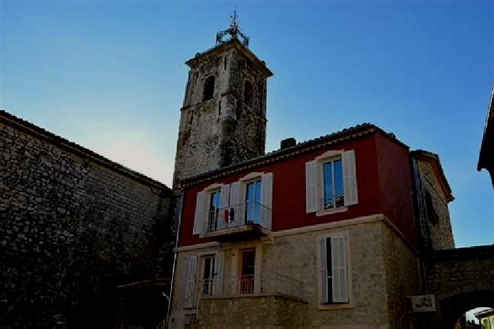 escort Saint-Vallier-de-Thiey