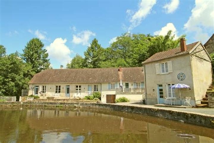 escort Saint-Yrieix-la-Perche