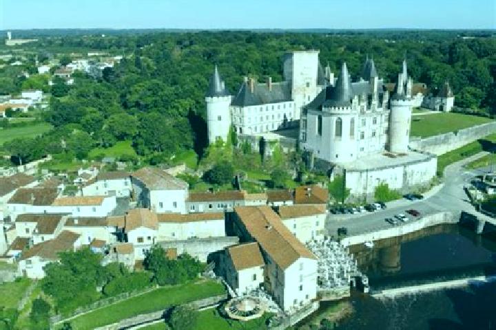 escort Saint-Yrieix-sur-Charente