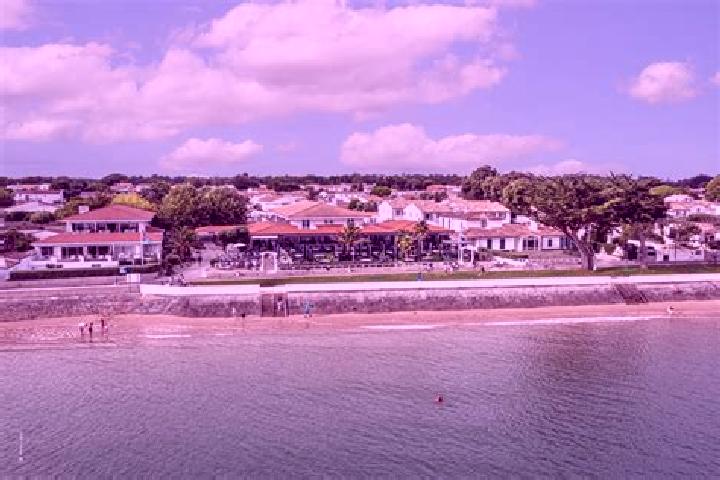 escort Salles-sur-Mer