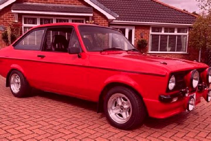 escort Salperwick