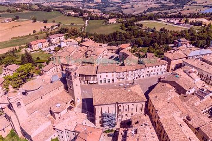 escort San Ginesio