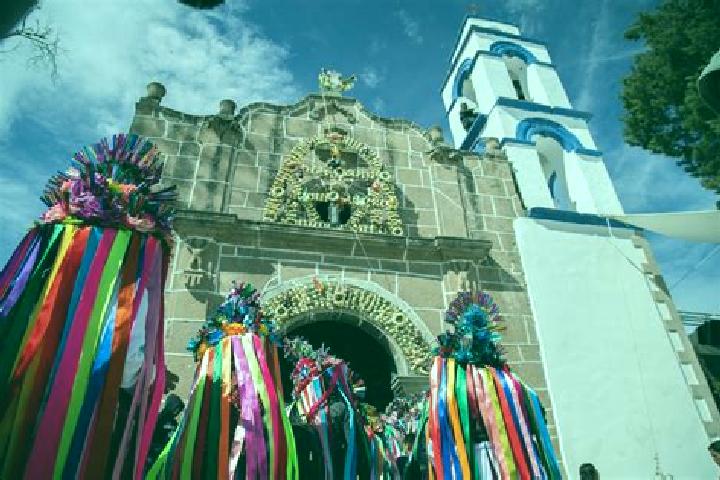 escort San Ildefonso Tultepec