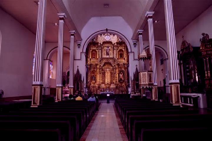 escort San Jose de Avino