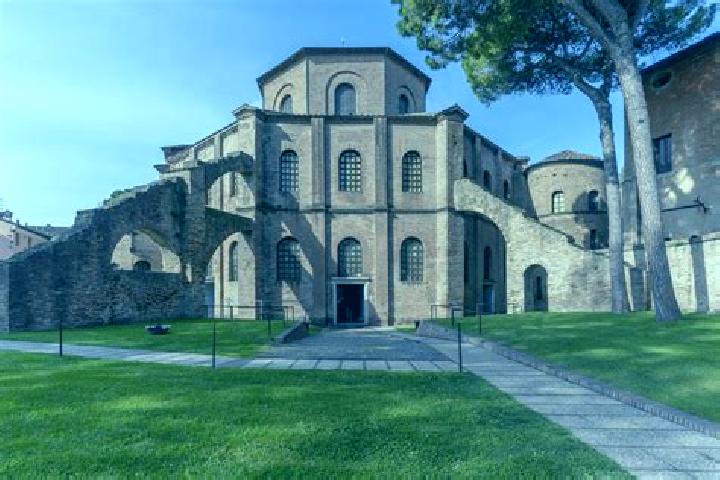escort San Vitale Grande