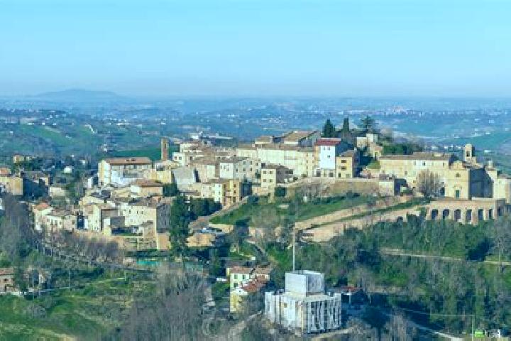 escort Sant Angelo in Pontano