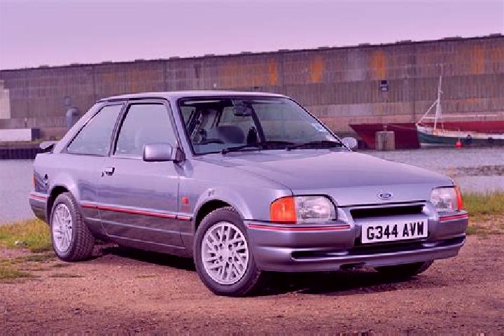 escort Sarraltroff