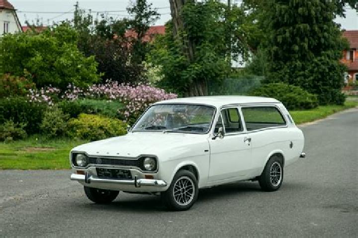 escort Sassenburg