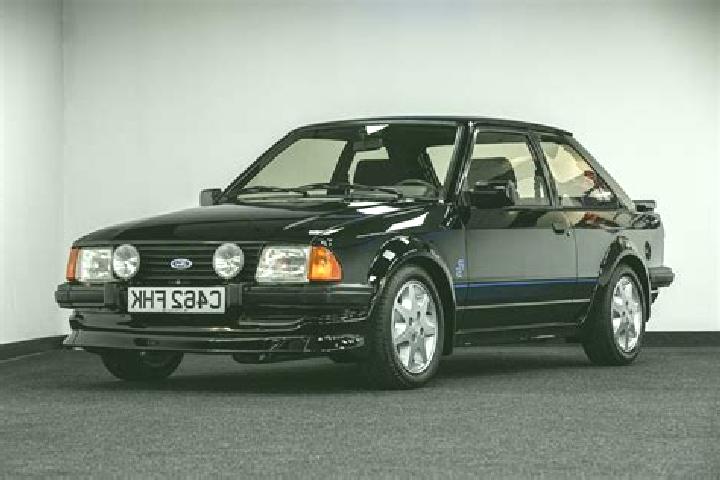 escort Saussay
