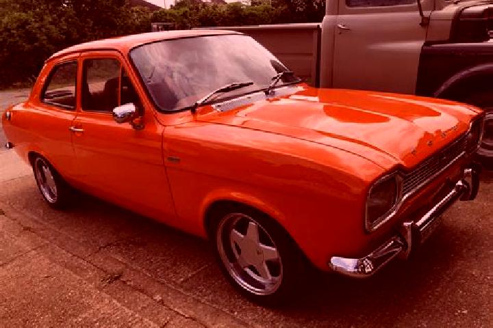 escort Savalou