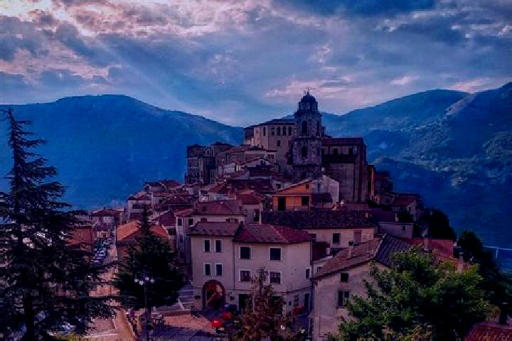 escort Savoia di Lucania