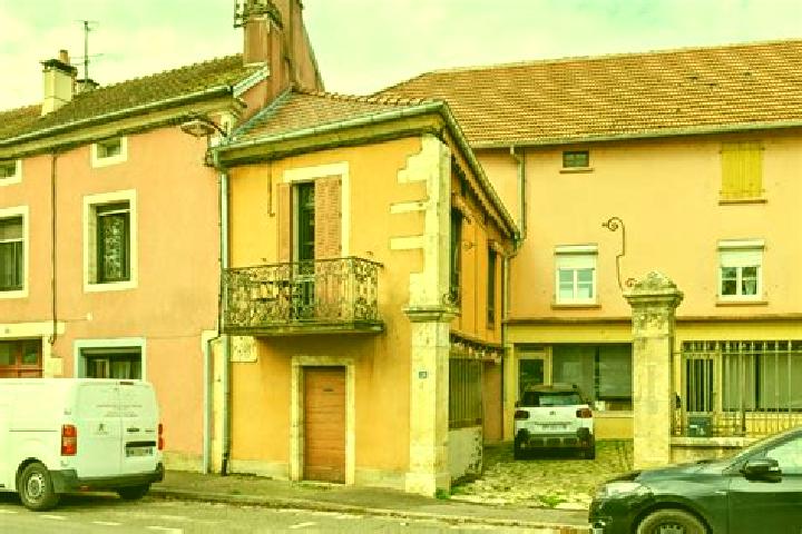 escort Scey-sur-Saone-et-Saint-Albin