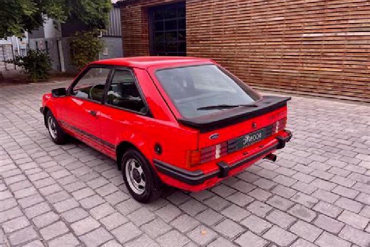 escort Schurdt