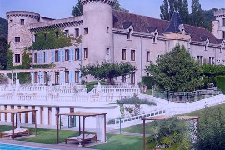 escort Serves-sur-Rhone